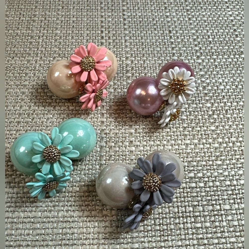 Bundle of 4 sets of Floral Earrings